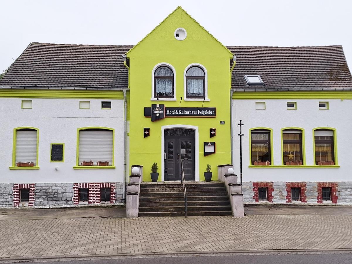 Hotel Kulturhaus Felgeleben Schonebeck  Exterior photo